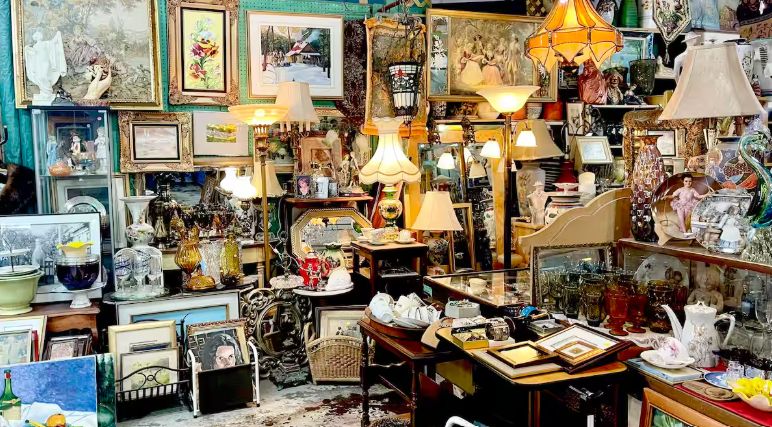 Brocante solidaire